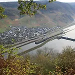 Brunnenhof 4*