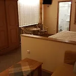 Brunnenhof 4*