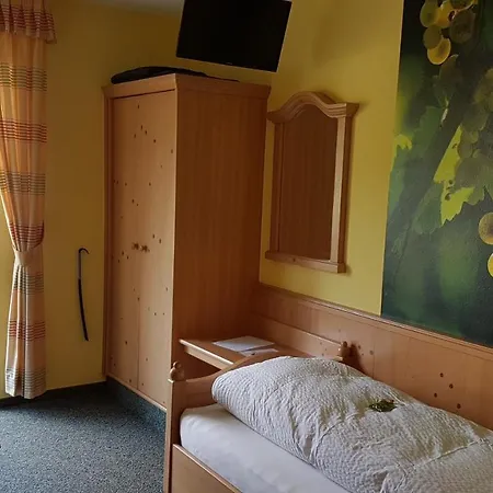 Brunnenhof 4* ブルッティヒ・ファンケル