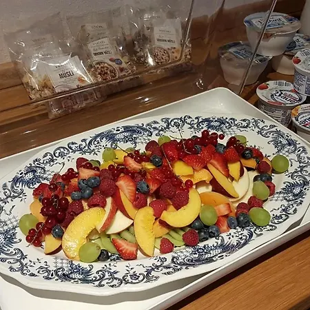 ゲストハウス Brunnenhof