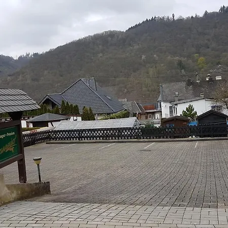 Brunnenhof ブルッティヒ・ファンケル