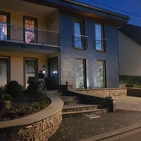 ゲストハウス Brunnenhof ブルッティヒ・ファンケル